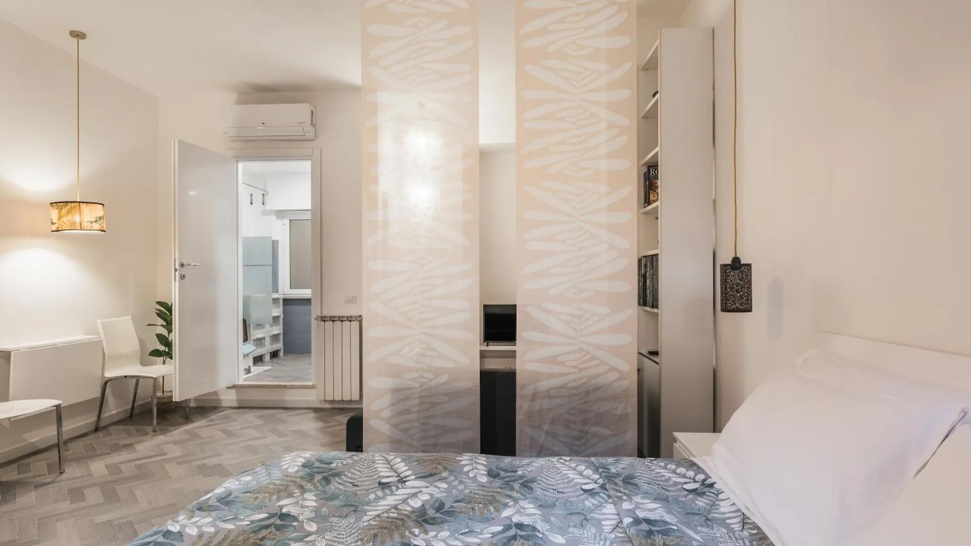 Apartment Casetta Fari Metro A Tuscolana Rome